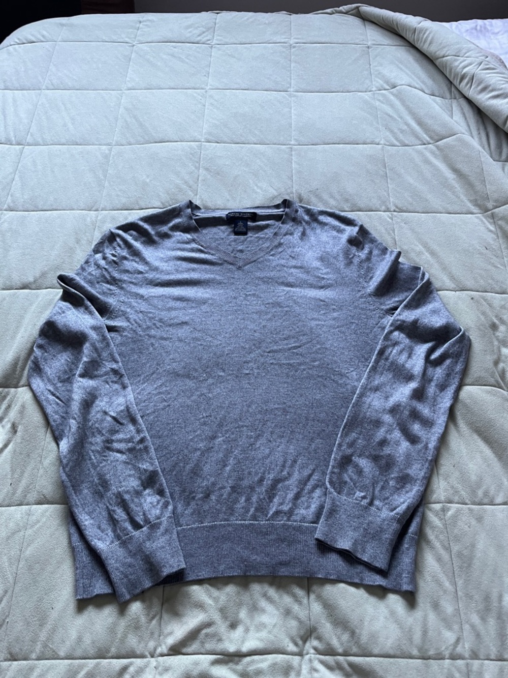 Banana Republic Gray 75% Silk 20% Cotton 5 % cashmere Lightweight Sweater Size S